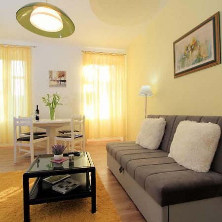 Bivium Apartment Otocac Ngoại thất bức ảnh