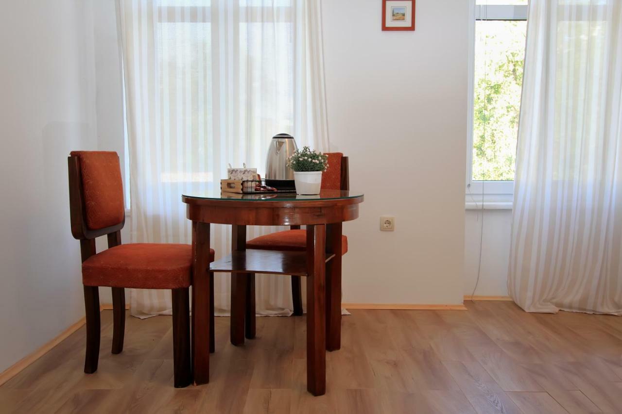 Bivium Apartment Otocac Ngoại thất bức ảnh